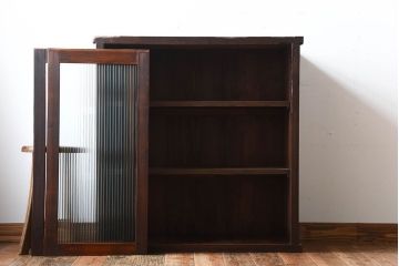 アンティーク家具　和製アンティーク　モールガラス引き戸の古い木製収納棚