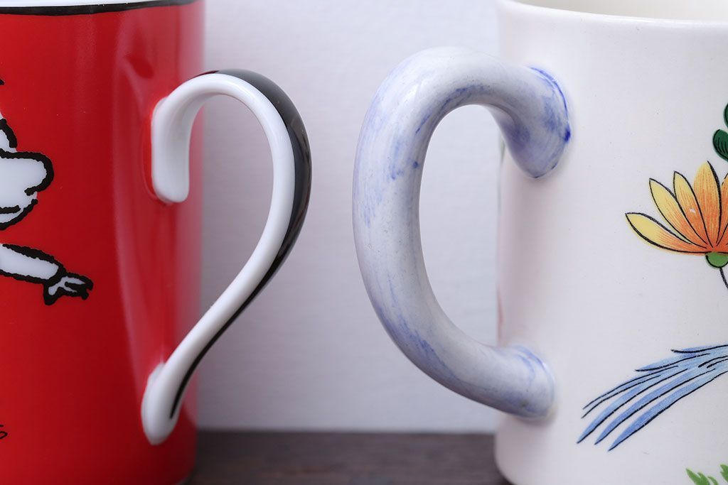 アンティーク雑貨　BERNARDAUD(ベルナルド)・LE PETIT NICOLAS(プチ・ニコラ)　Gian(ジアン)・Oiseaux de paradeis(オアゾ・ドゥ・パラディ)　マグカップ2つセット