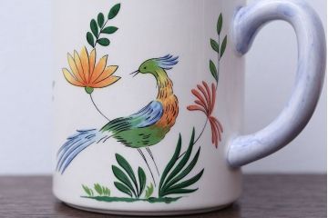 アンティーク雑貨　BERNARDAUD(ベルナルド)・LE PETIT NICOLAS(プチ・ニコラ)　Gian(ジアン)・Oiseaux de paradeis(オアゾ・ドゥ・パラディ)　マグカップ2つセット
