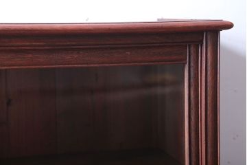 アンティーク家具　和製アンティーク　18杯の小引き出しが便利なガラス戸棚