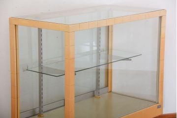 レトロ家具　昭和レトロ　かわいらしい見た目のセキスイファッションケース(ガラスケース)