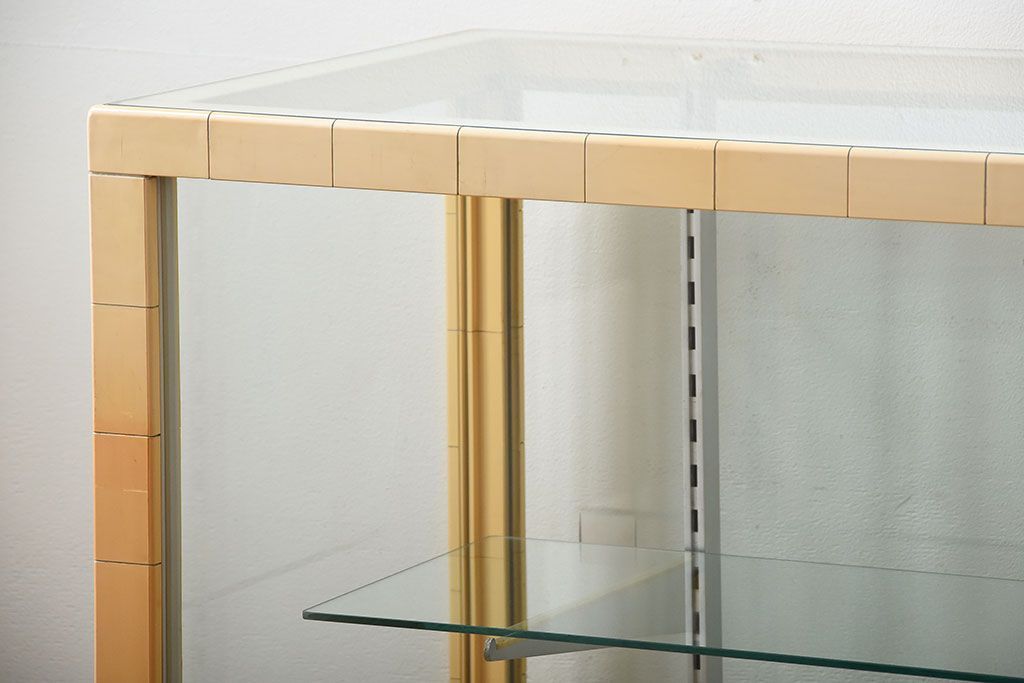 レトロ家具　昭和レトロ　かわいらしい見た目のセキスイファッションケース(ガラスケース)