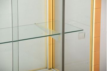 レトロ家具　昭和レトロ　かわいらしい見た目のセキスイファッションケース(ガラスケース)