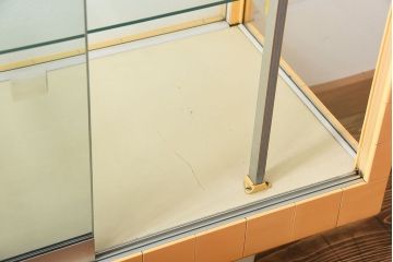 レトロ家具　昭和レトロ　かわいらしい見た目のセキスイファッションケース(ガラスケース)