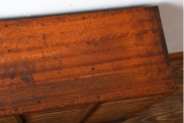 レトロ家具　昭和レトロ　古い木製の引き出し付きアンティーク書類棚(カルテケース)