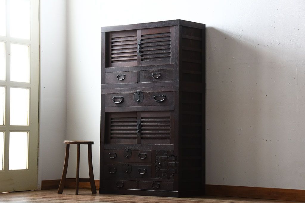 アンティーク家具　古民具・骨董　古い木製のアンティーク美濃帳場箪笥