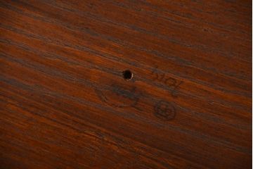 ヴィンテージ家具　イギリスビンテージ　おしゃれなオーク材のラウンドダイニングテーブル