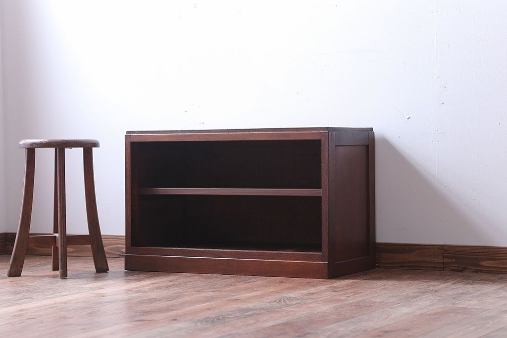 アンティーク家具　和製アンティーク　シンプルな古い木の飾り棚