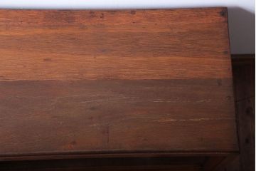 アンティーク家具　和製アンティーク　シンプルな古い木の飾り棚