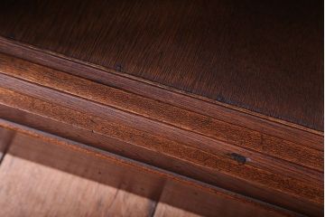 アンティーク家具　和製アンティーク　シンプルな古い木の飾り棚