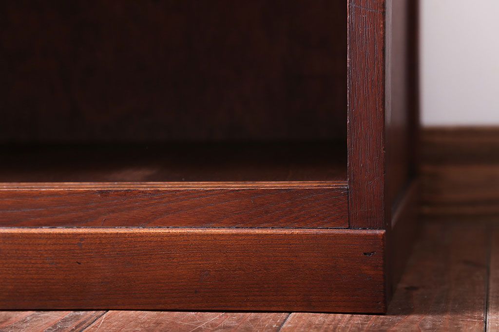 アンティーク家具　和製アンティーク　シンプルな古い木の飾り棚