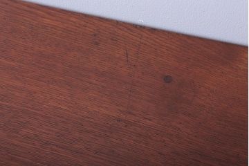 アンティーク家具　和製アンティーク　鉄脚が印象的な古いナラ材のセンターテーブル