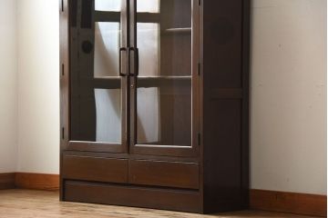 レトロ家具　和製アンティーク　古い木製のレトロな本箱