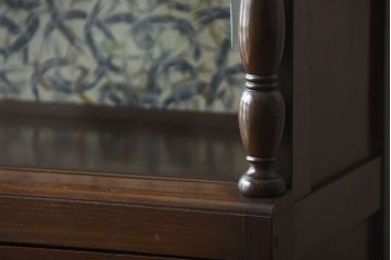 レトロ家具　和製アンティーク　古い木製のレトロな本箱