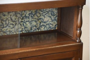 レトロ家具　和製アンティーク　古い木製のレトロな本箱