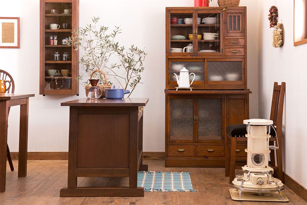 アンティーク家具　和製アンティーク　骨太で重厚な古い木製の作業台(カウンターテーブル)(2)