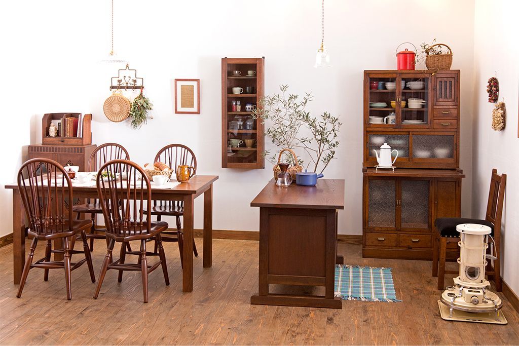 アンティーク家具　和製アンティーク　骨太で重厚な古い木製の作業台(カウンターテーブル)(2)