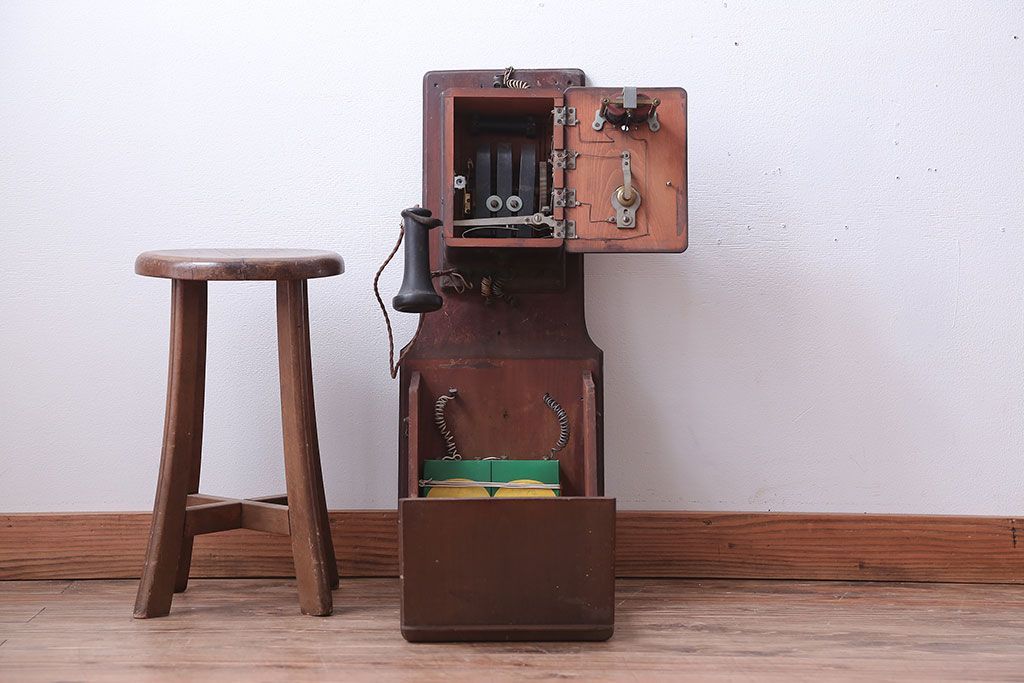 アンティーク雑貨　大正〜昭和初期　古いデルビル磁石式電話機