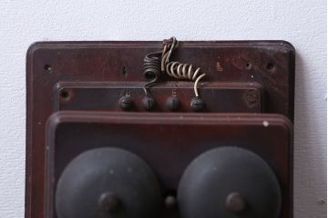 アンティーク雑貨　大正〜昭和初期　古いデルビル磁石式電話機