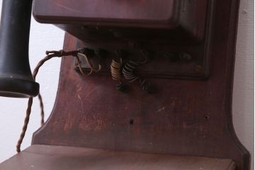 アンティーク雑貨　大正〜昭和初期　古いデルビル磁石式電話機