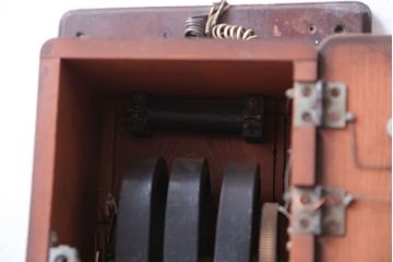 アンティーク雑貨　大正〜昭和初期　古いデルビル磁石式電話機