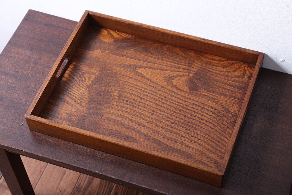 アンティーク雑貨　和製アンティーク　古い木製のレトロなトレー(お盆)(1)