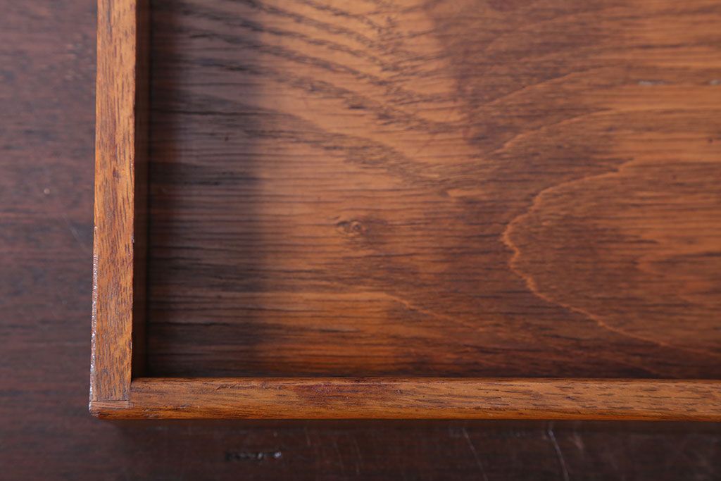 アンティーク雑貨　和製アンティーク　古い木製のレトロなトレー(お盆)(1)