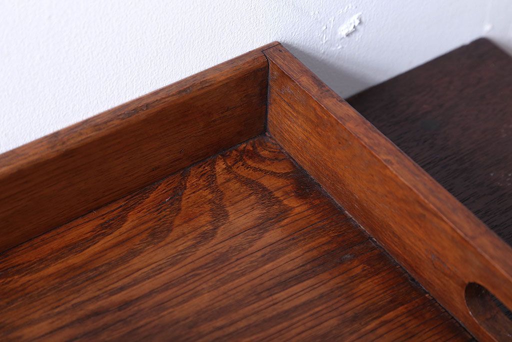 アンティーク雑貨　和製アンティーク　古い木製のレトロなトレー(お盆)(1)