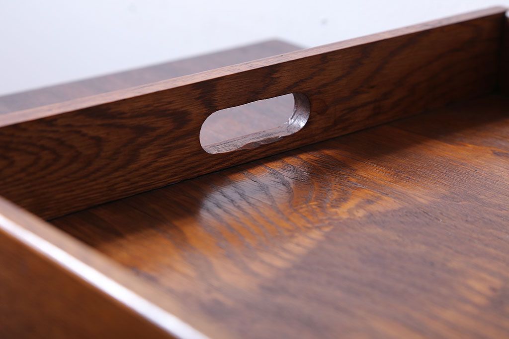 アンティーク雑貨　和製アンティーク　古い木製のレトロなトレー(お盆)(1)