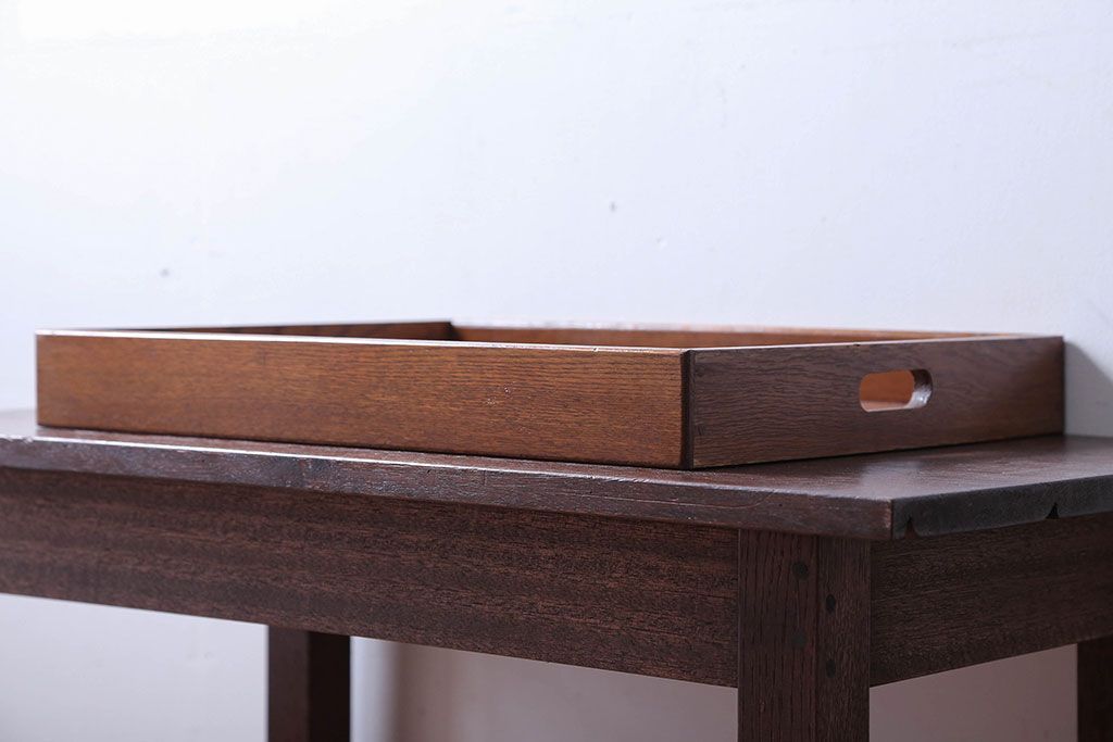 アンティーク雑貨　和製アンティーク　古い木製のレトロなトレー(お盆)(1)