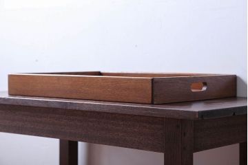 アンティーク雑貨　和製アンティーク　古い木製のレトロなトレー(お盆)(1)