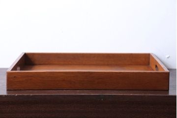 アンティーク雑貨　和製アンティーク　古い木製のレトロなトレー(お盆)(1)