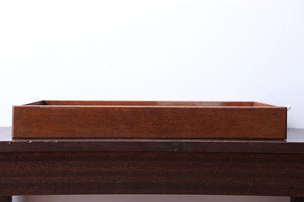 アンティーク雑貨　和製アンティーク　古い木製のレトロなトレー(お盆)(2)