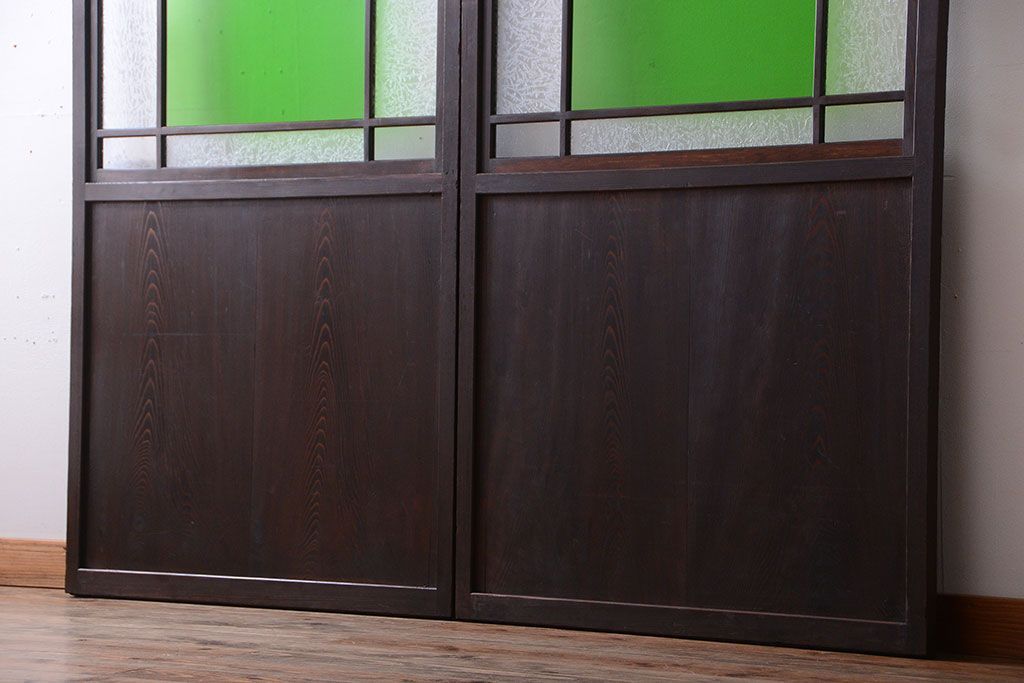 アンティーク　色ガラス入り!モダンなガラス帯戸2枚セット(2)