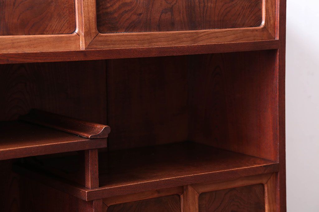 アンティーク家具　古民具・骨董　前面桑材!銅の金具の高級茶箪笥