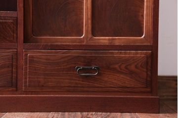 アンティーク家具　古民具・骨董　前面桑材!銅の金具の高級茶箪笥