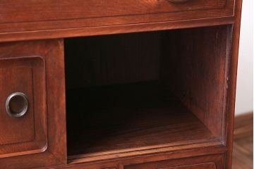 アンティーク家具　古民具・骨董　前面桑材、天板・側面エンジュ材、内部桐材!銅の金具の最高級小箪笥(桐箪笥、桐たんす)