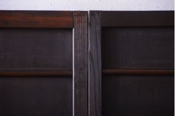 古民具・骨董　古い木製のアンティーク舞良戸2枚セット