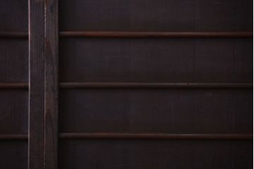 古民具・骨董　古い木製のアンティーク舞良戸2枚セット