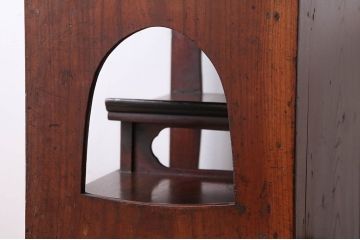 アンティーク家具　古民具・骨董　古い木が味わい深い小さなアンティーク茶箪笥