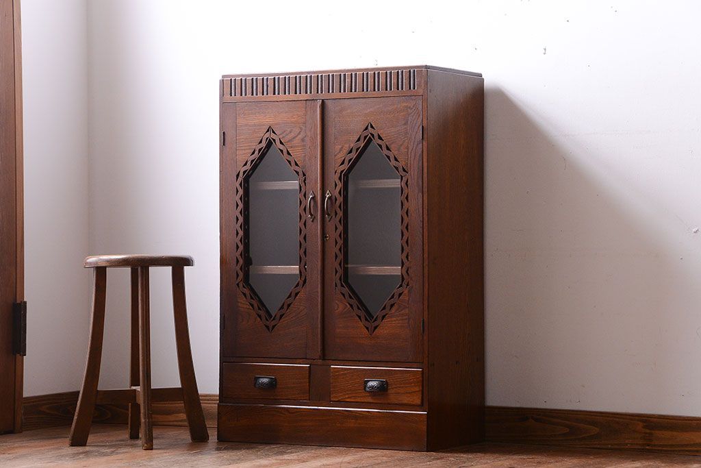 レトロ家具　アンティーク　レトロな古い木製の本箱(ブックケース)