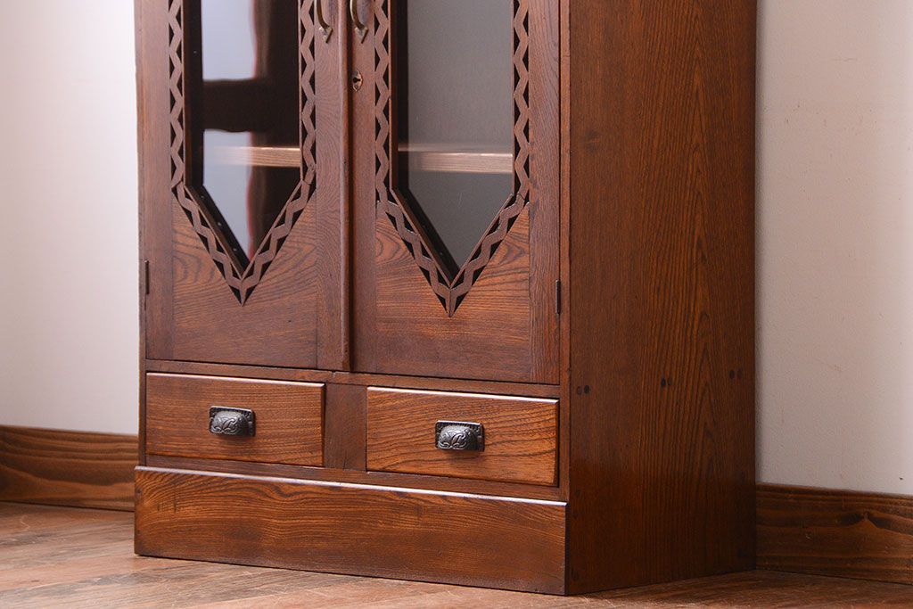 レトロ家具　アンティーク　レトロな古い木製の本箱(ブックケース)