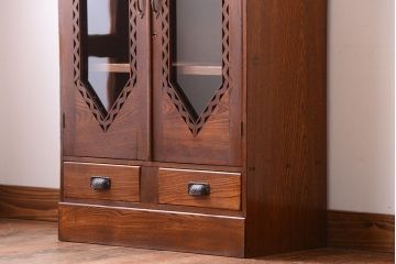 レトロ家具　アンティーク　レトロな古い木製の本箱(ブックケース)