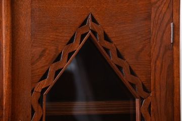 レトロ家具　アンティーク　レトロな古い木製の本箱(ブックケース)