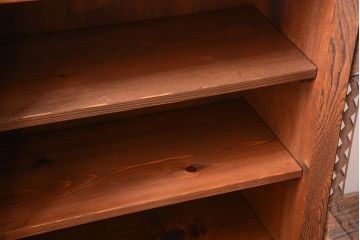 レトロ家具　アンティーク　レトロな古い木製の本箱(ブックケース)