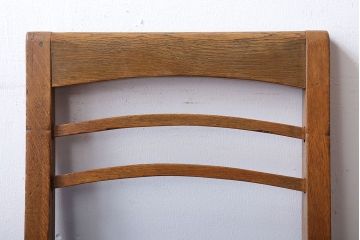 レトロ家具　アンティーク　古いナラ材のレトロでかわいい小さなチェア