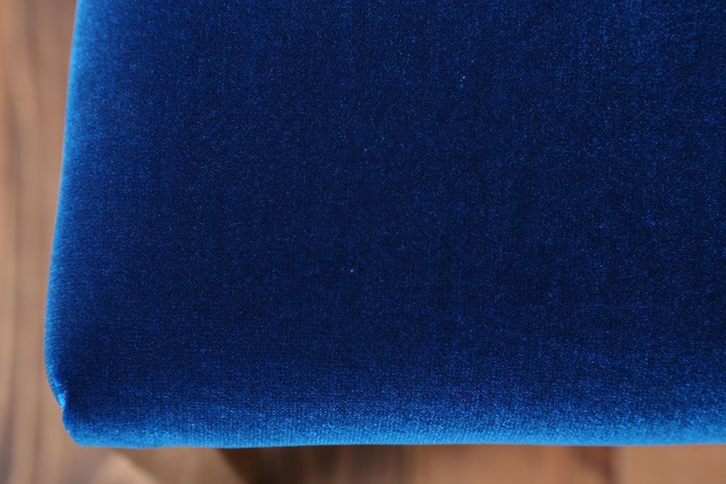 レトロ家具　アンティーク　古いナラ材のレトロでかわいい小さなチェア