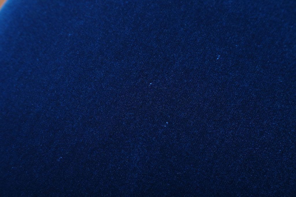 レトロ家具　アンティーク　古いナラ材のレトロでかわいい小さなチェア