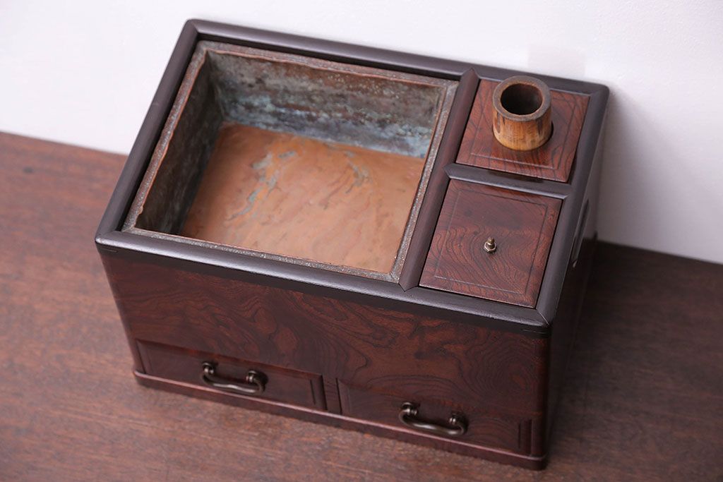 古民具・骨董　とても小さな総欅材のアンティーク火鉢