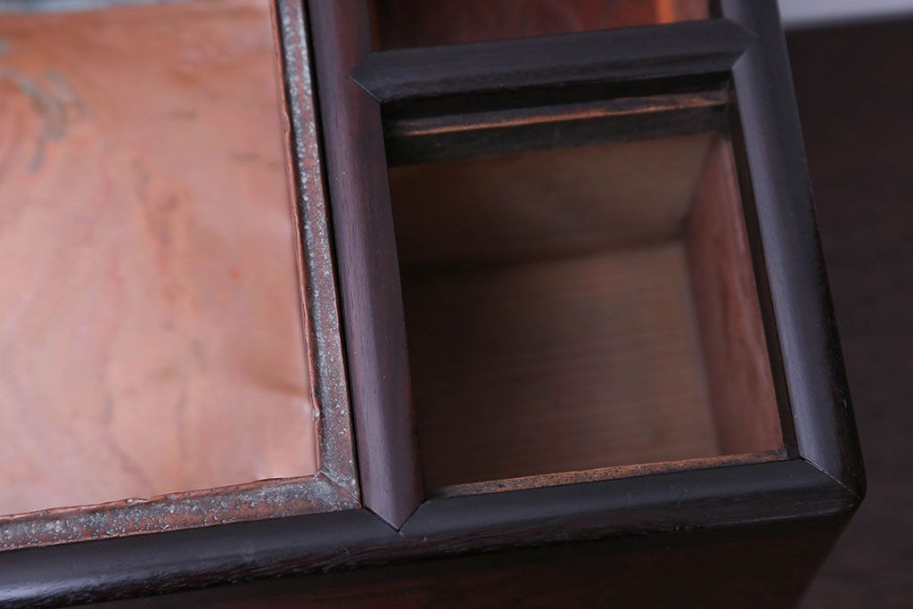 古民具・骨董　とても小さな総欅材のアンティーク火鉢